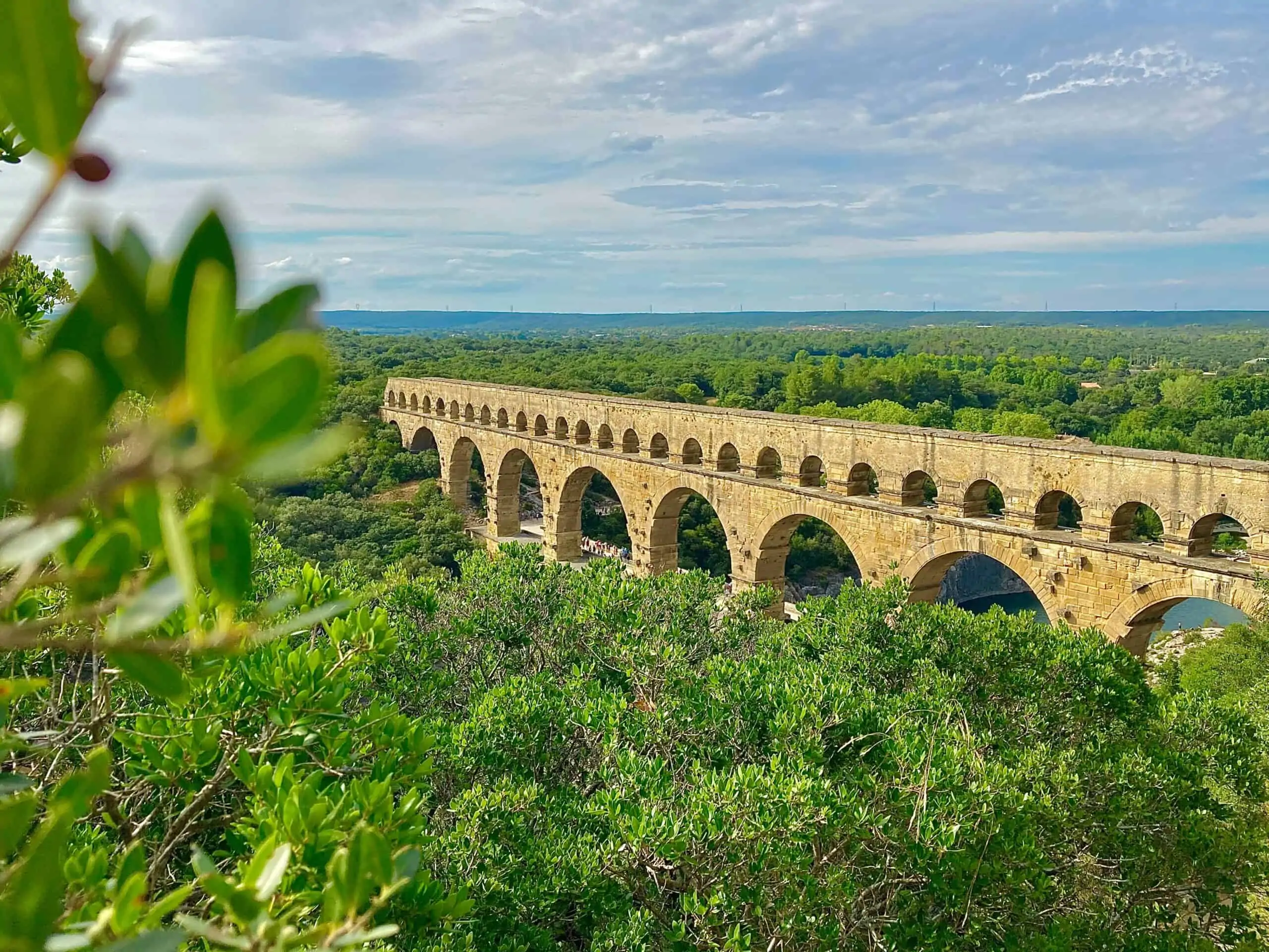 Que faire en famille à Nîmes : canoé, monuments…